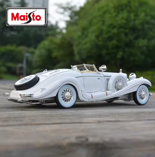 Maisto 1:18 Mercedes Benz 500K Typ Specialroadster 1936 - White