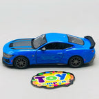 1:38 Kinsmart 2024 Ford Mustang Dark Horse