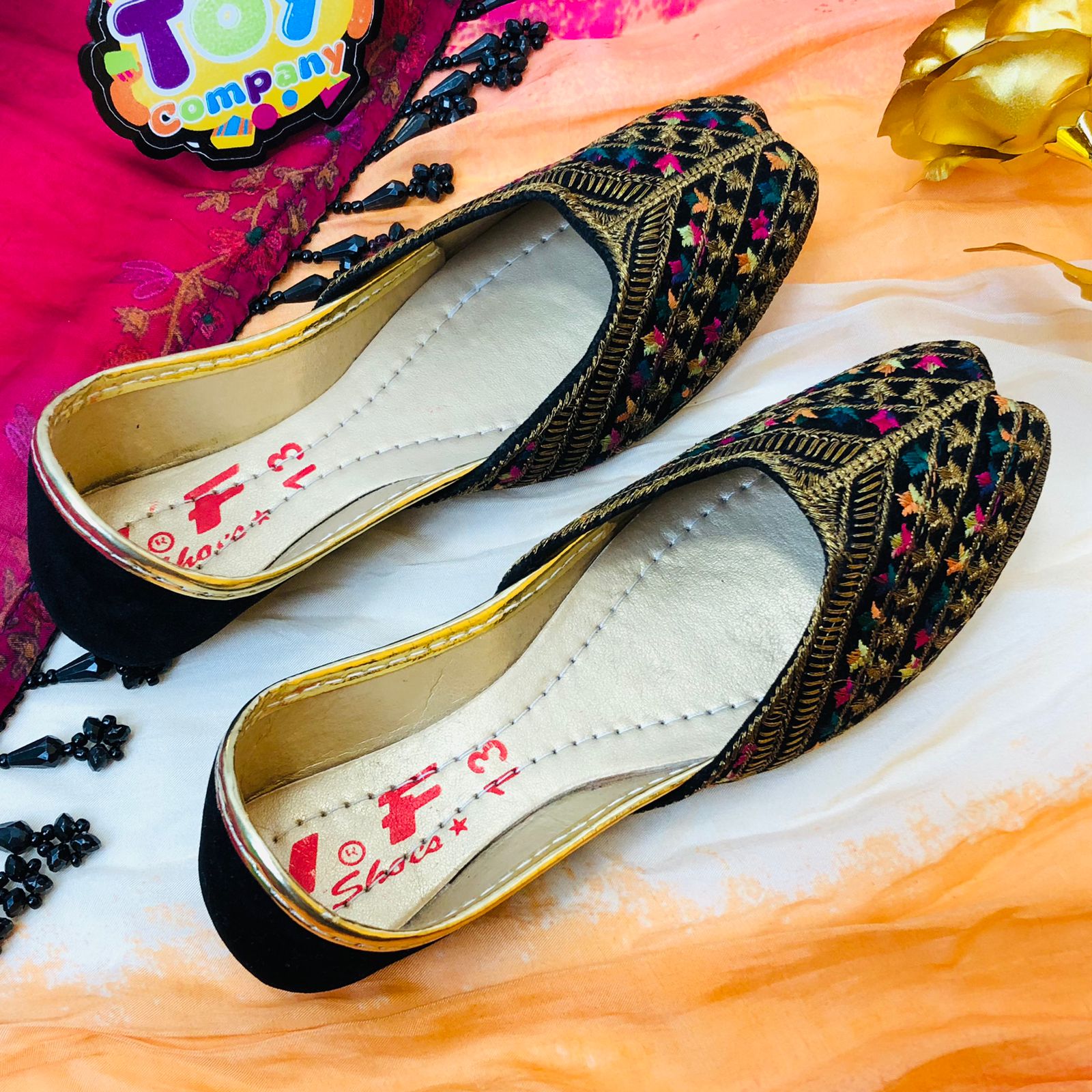 Hand-Made Multani Khussa For Girls - Multi Black