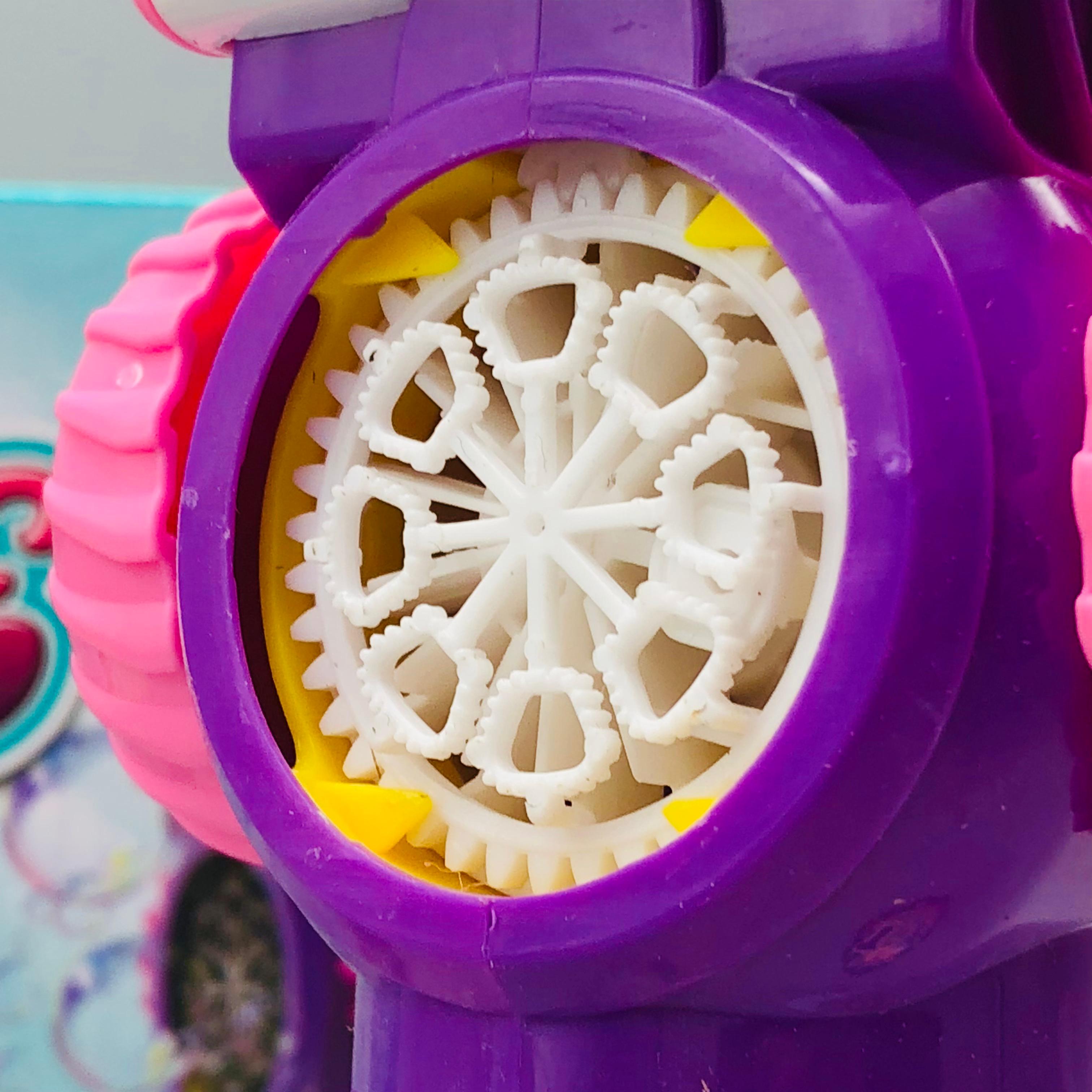 8 Holes Unicorn Themed Colorful Bubble Gun