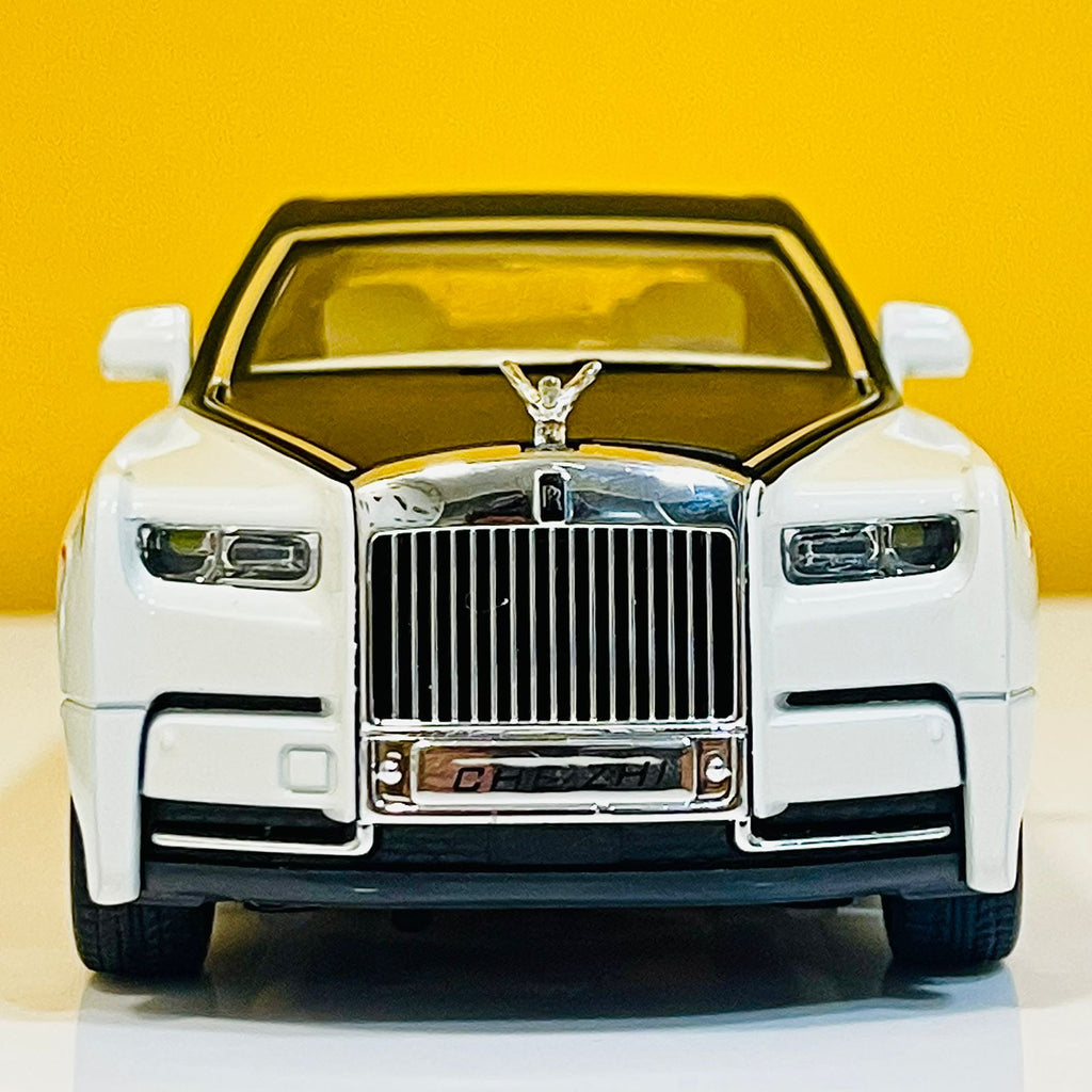 1:24 Scale Diecast Rolls Royce Phantom Mansory