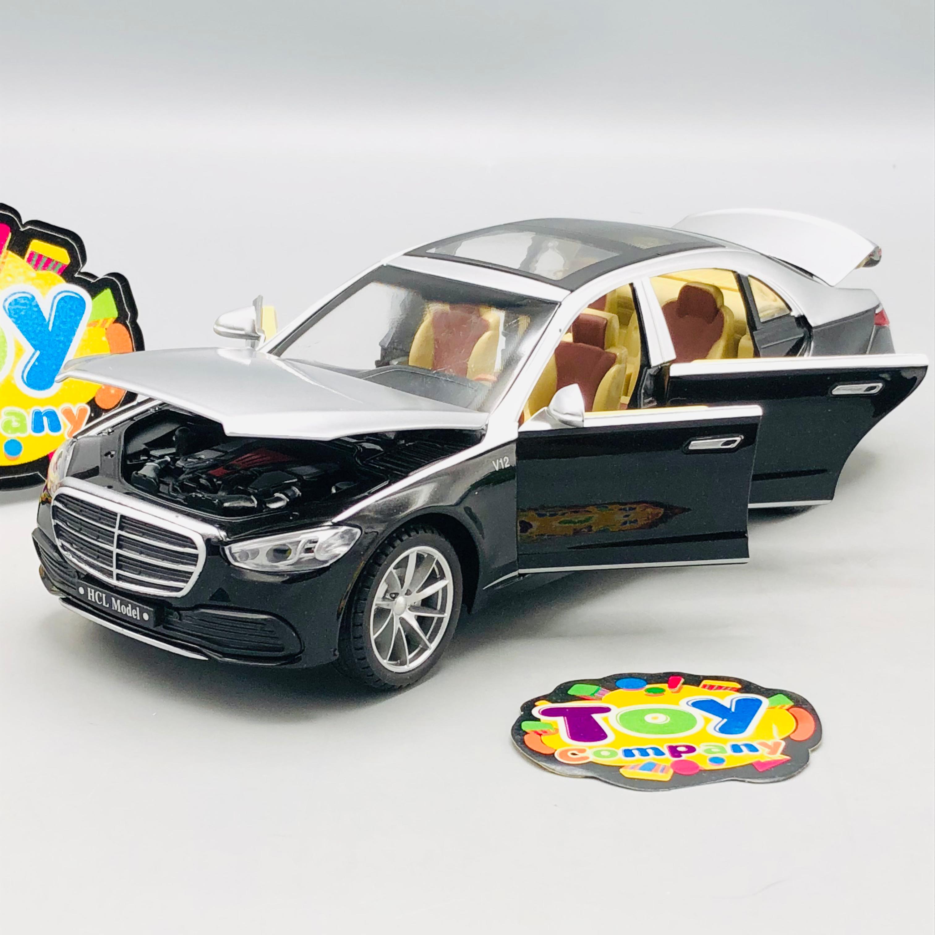 1:22 RC Diecast Mercedes Maybach Model Car With Smoke